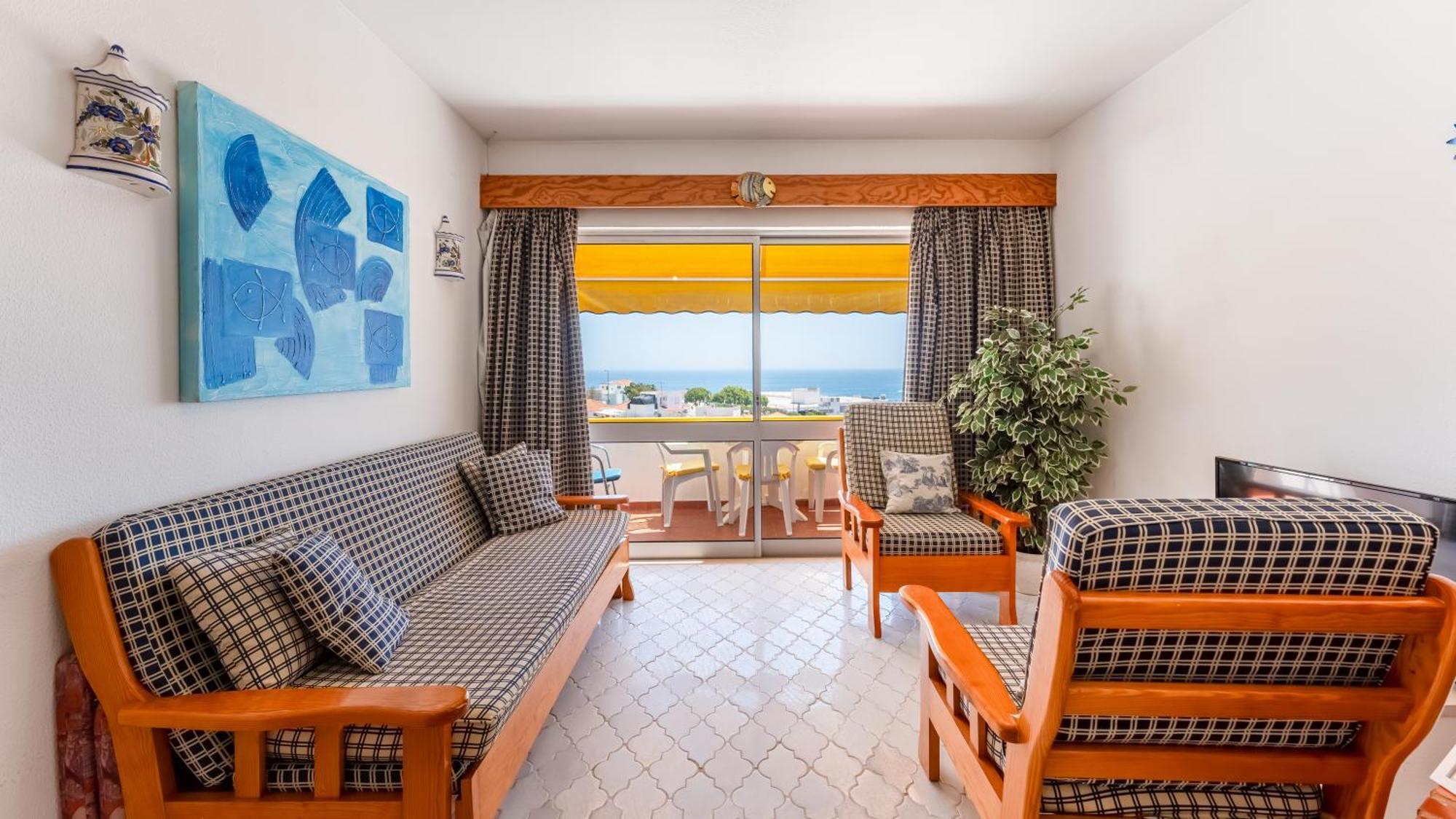 Typical T2 In Albufeira W/ Balcony By Lovelystay Bagian luar foto